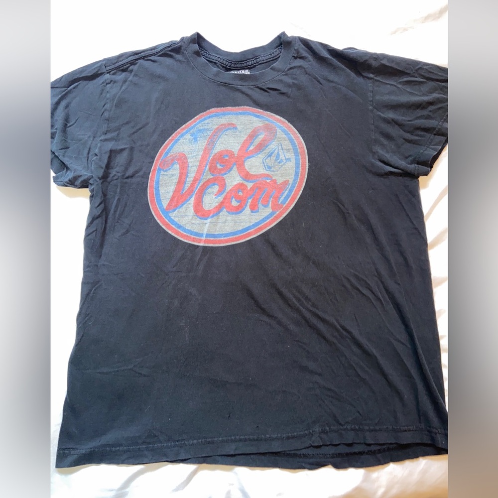 Vintage Volcom Men's Large Black Short Sleeve Logo Skate Graphic Shirt Y2K 2000